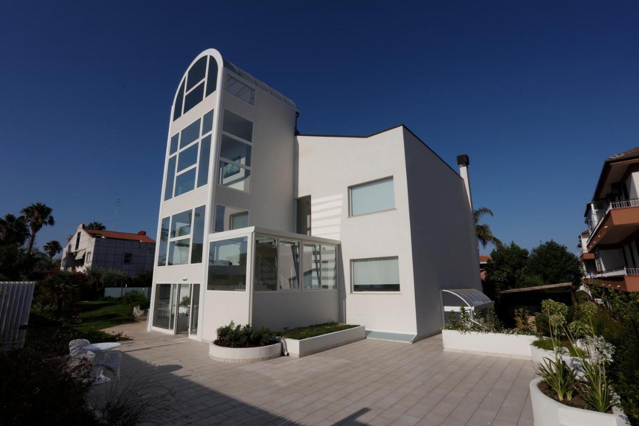 Aparthotel Path House - Etna & Sea View Riposto Exterior foto